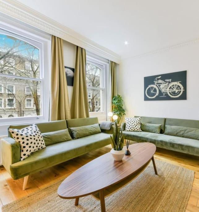 Knightsbridge Stylish Two Bedroom Apartment Londýn Exteriér fotografie