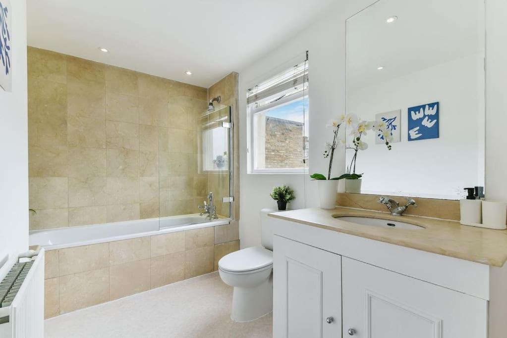 Knightsbridge Stylish Two Bedroom Apartment Londýn Exteriér fotografie
